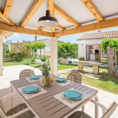 Casa Vita Holiday Ferienhaus *